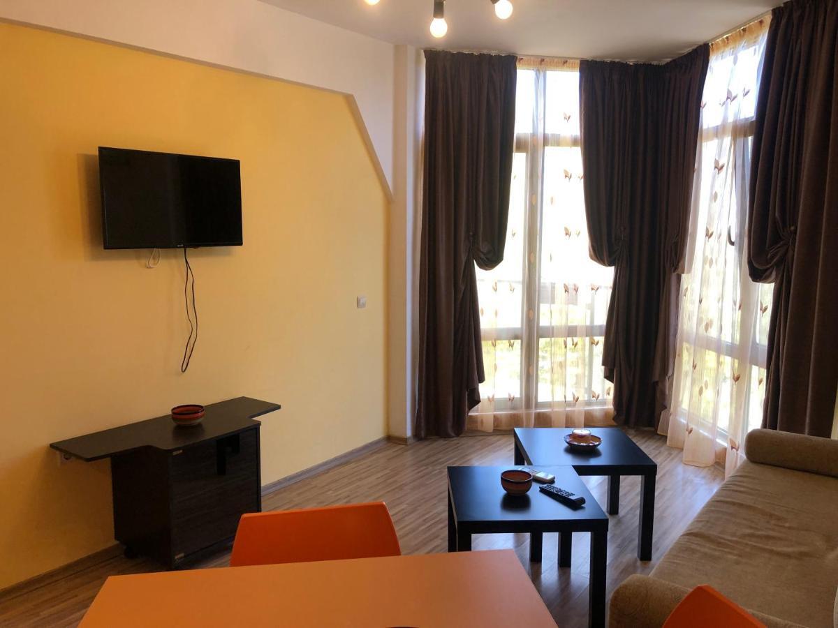 Fantasy Apartment 15 Комплекс Фантазия, Хисаря Dış mekan fotoğraf