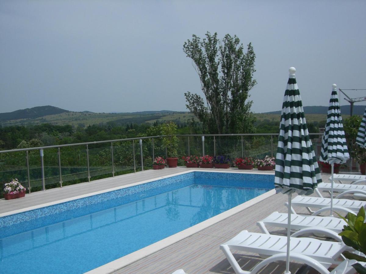 Fantasy Apartment 15 Комплекс Фантазия, Хисаря Dış mekan fotoğraf